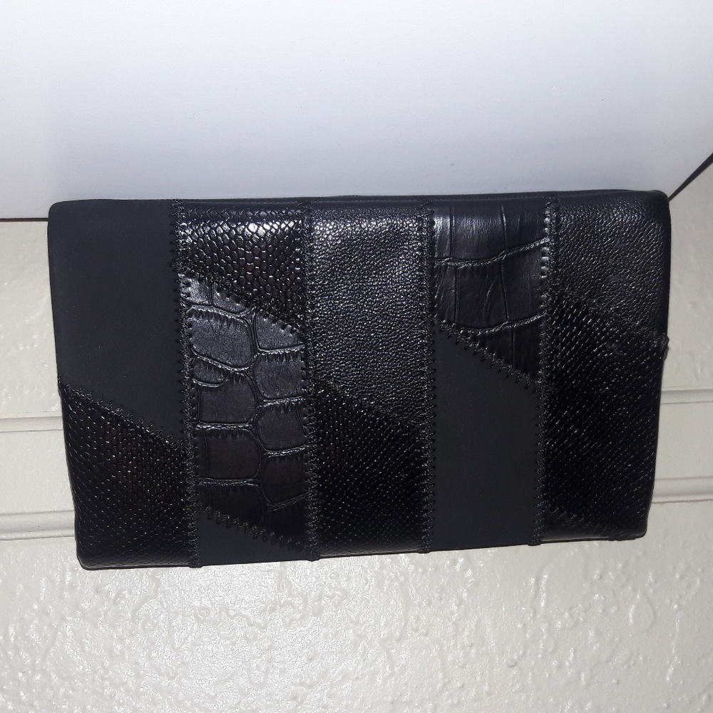 NewNine West Faux Leather Black bifold Wallet